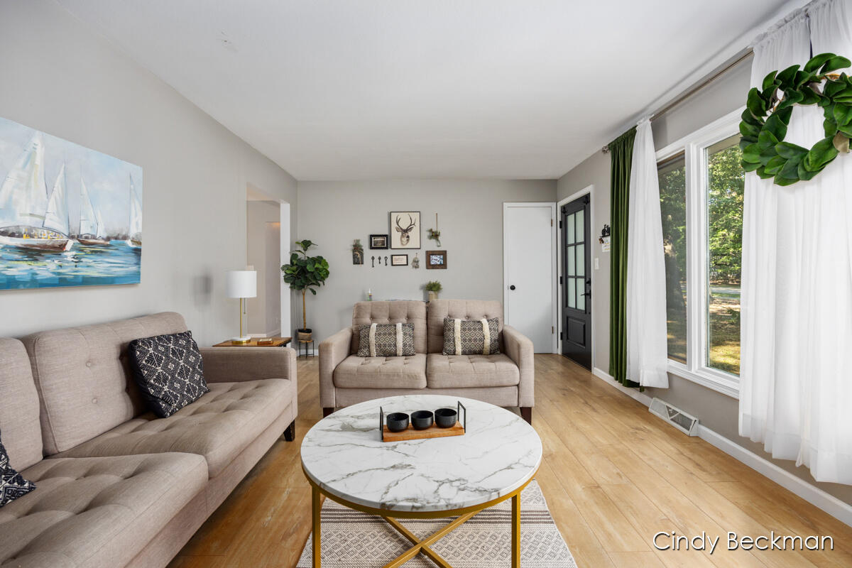 80 S 168th Avenue