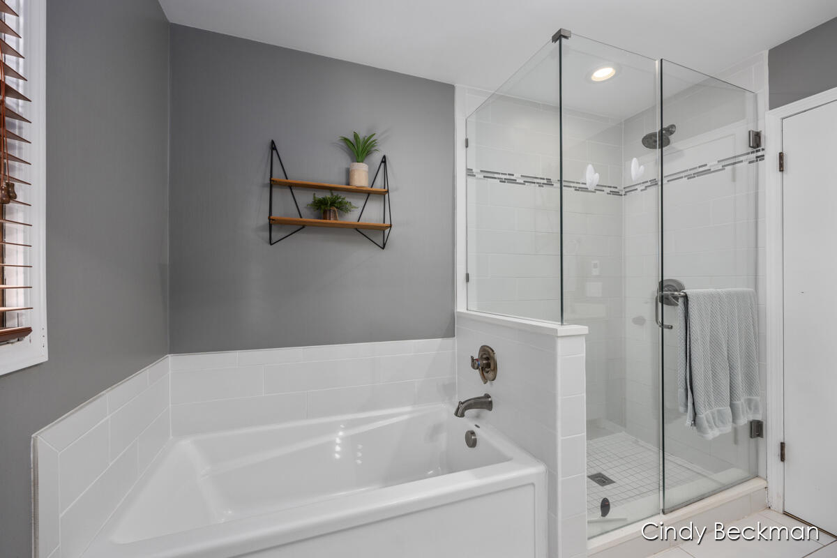 80 S 168th Avenue
