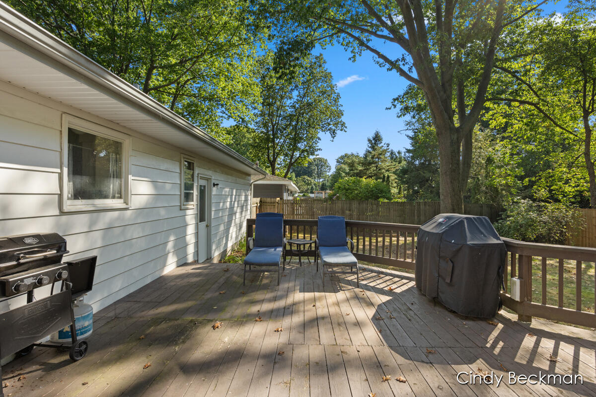 80 S 168th Avenue