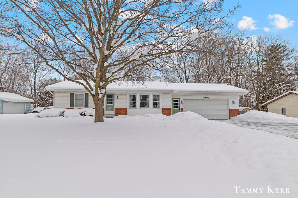 3665 Remembrance Road NW