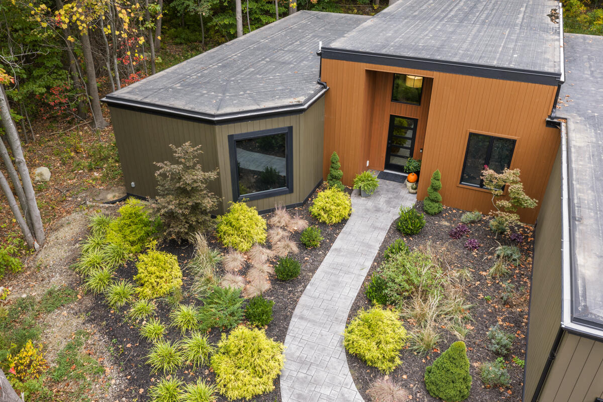 3465 Palmer Drive