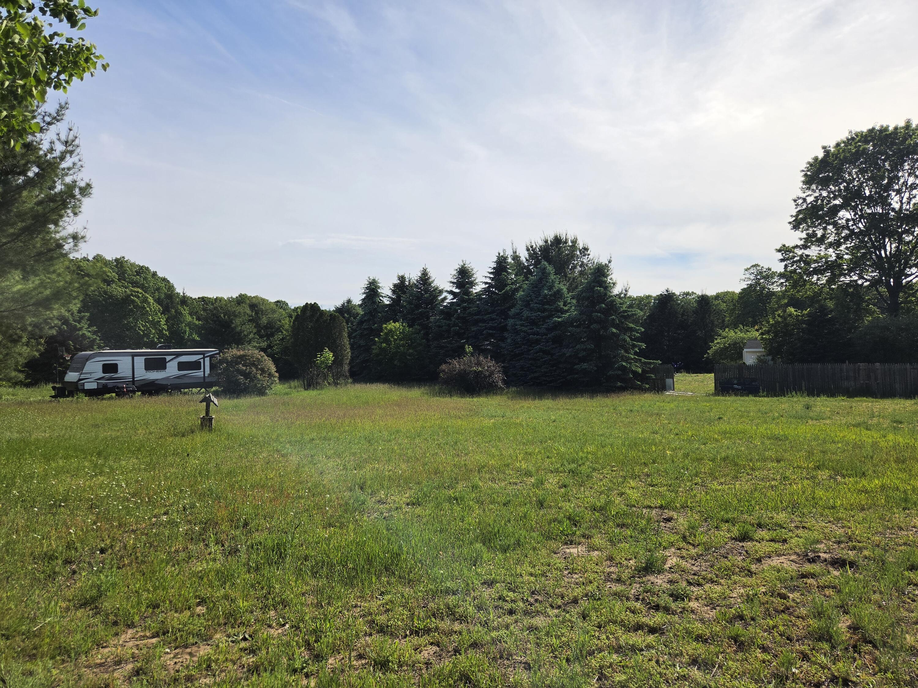 6829 Dale Court