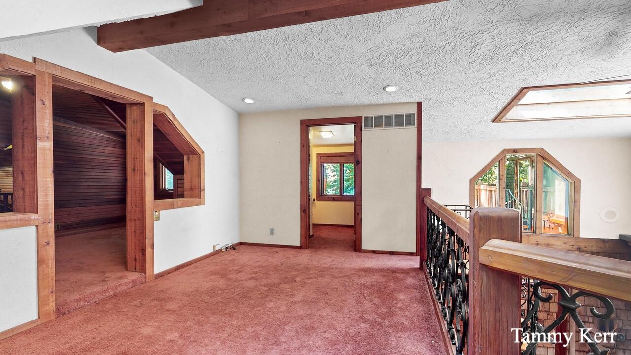 2450 Lakeshore Drive