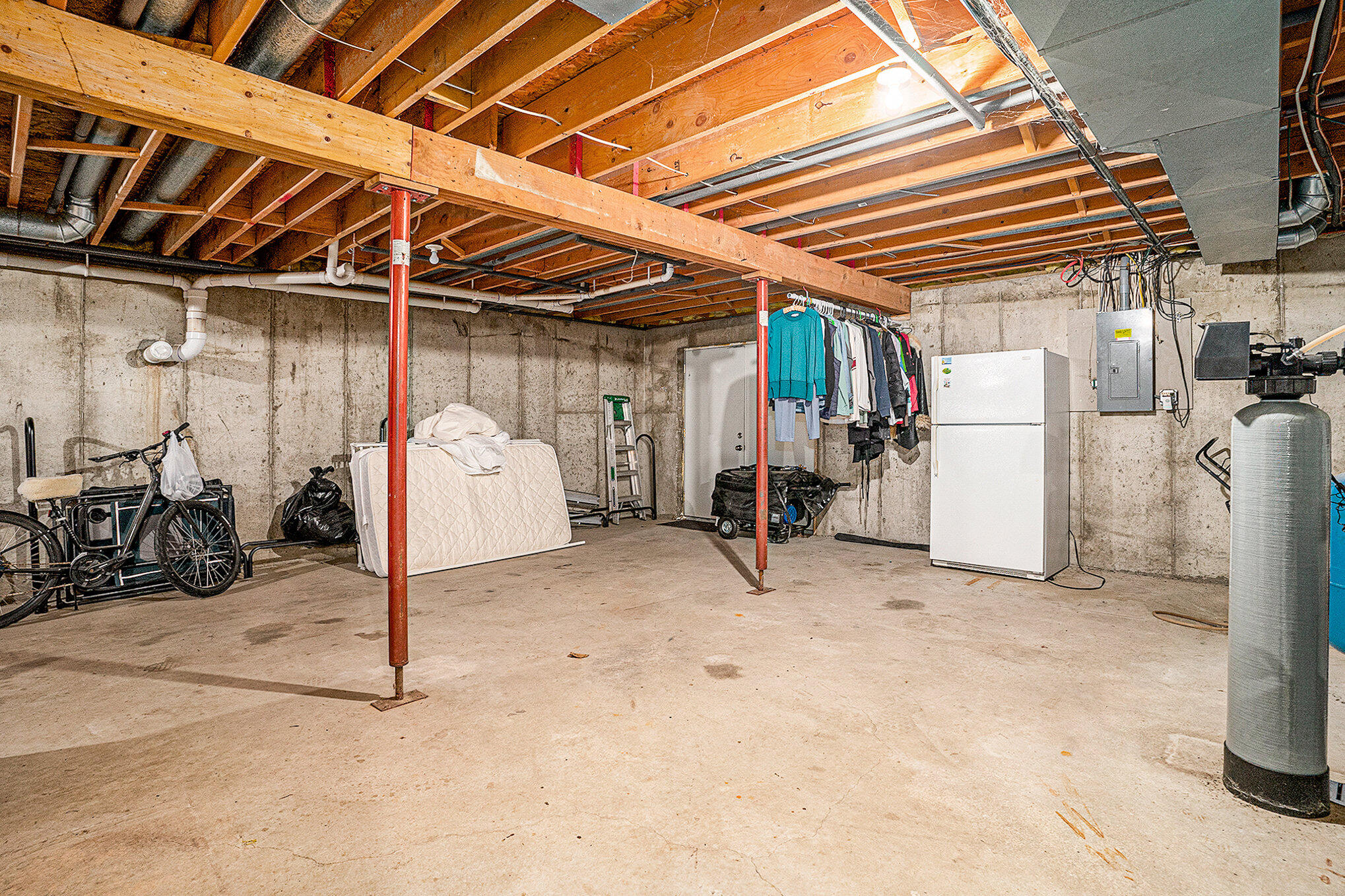 4667 52nd Street