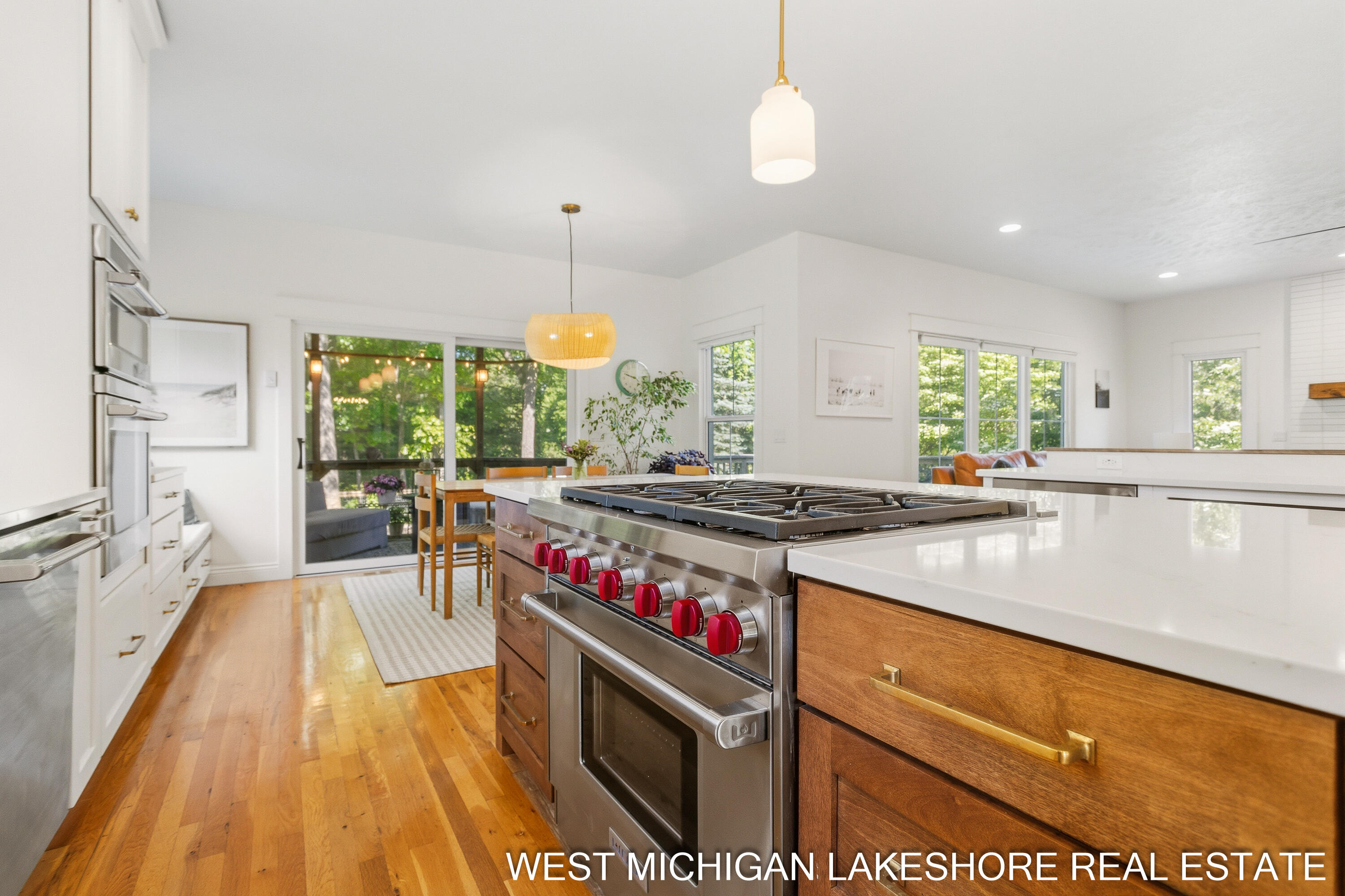 3260 Lorrimar Lane