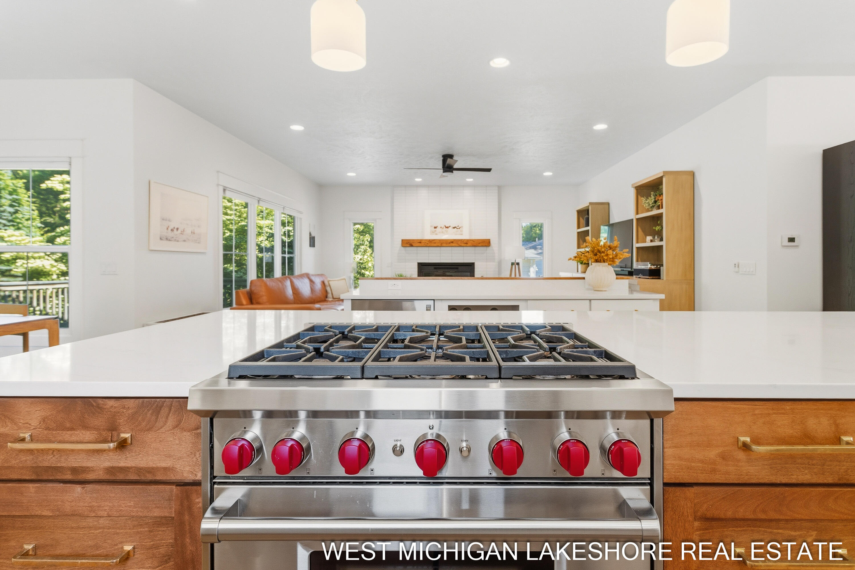 3260 Lorrimar Lane