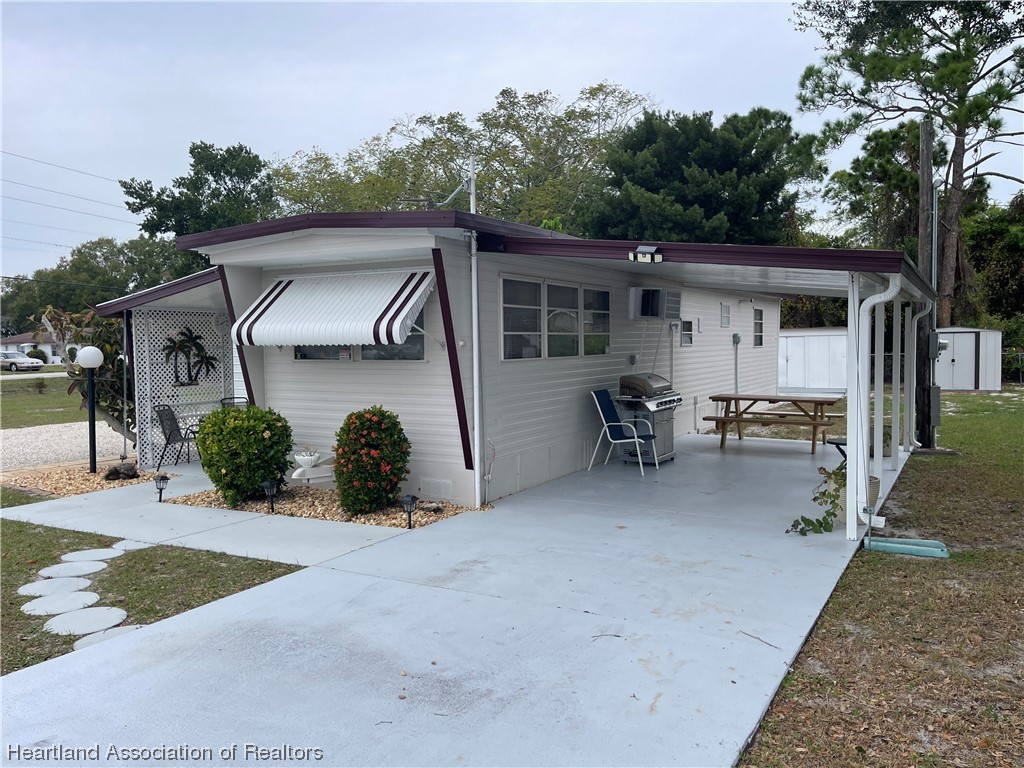 2449 State Road 17 Highway S