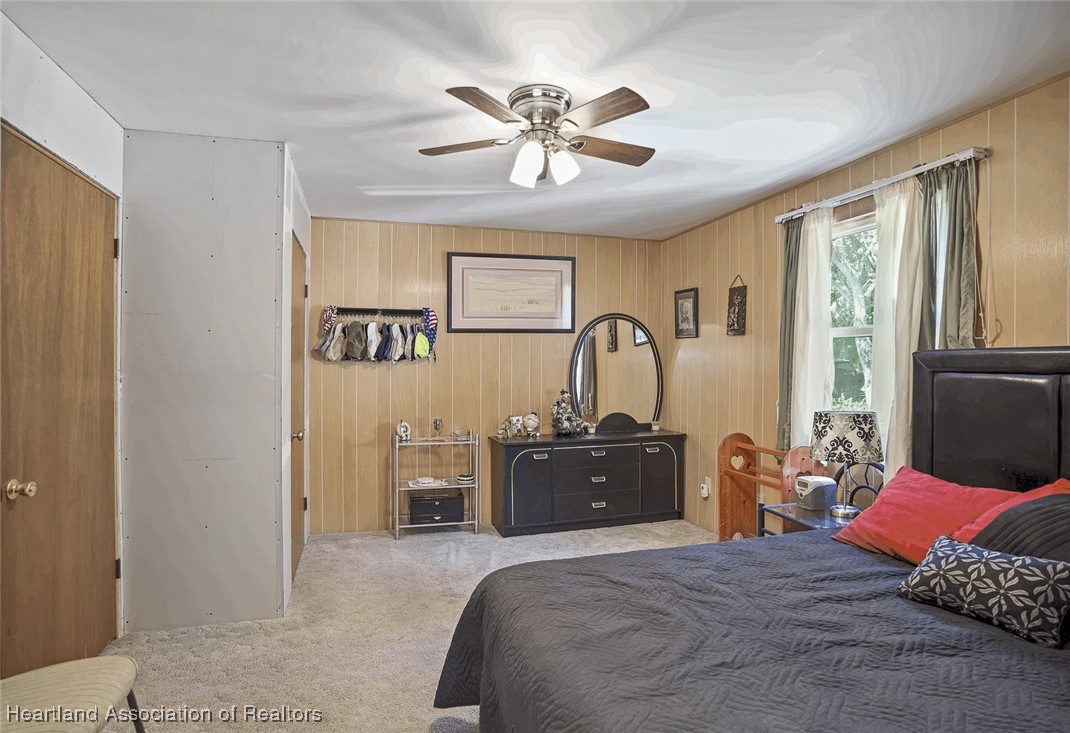 6827 County Road 17 S