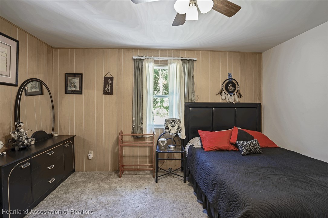 6827 County Road 17 S