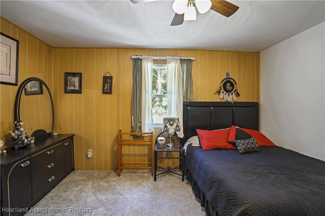 6827 County Road 17 S