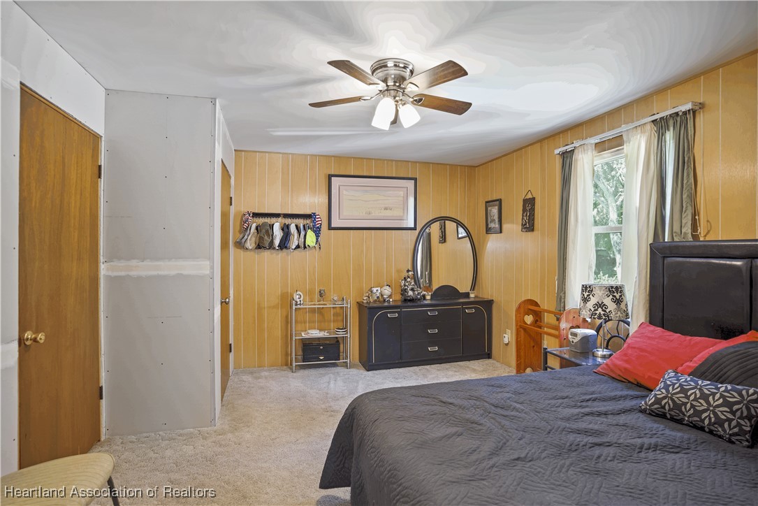 6827 County Road 17 S