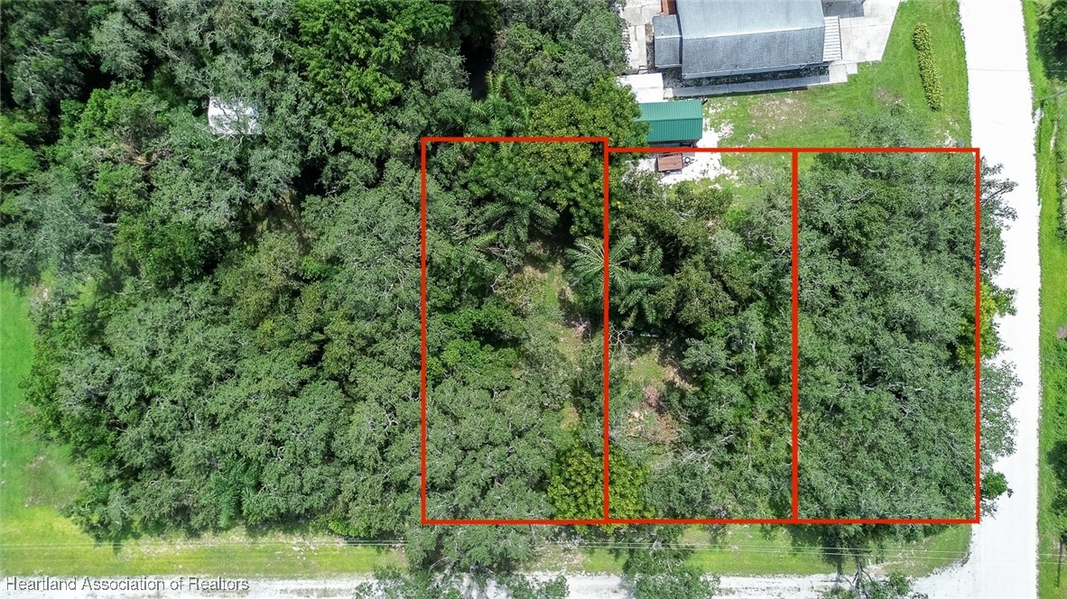 6827 County Road 17 S