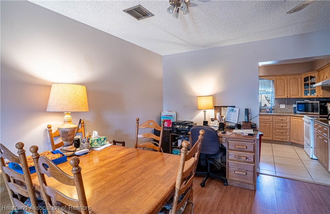 1327 Deer Park Court