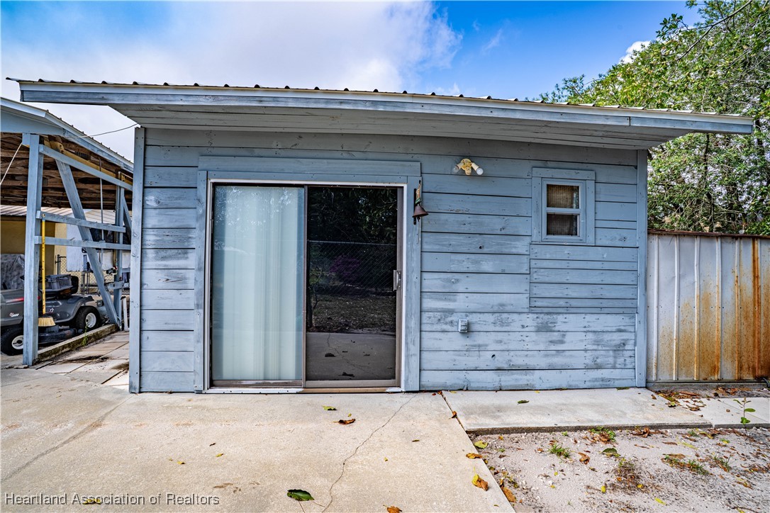 1327 Deer Park Court