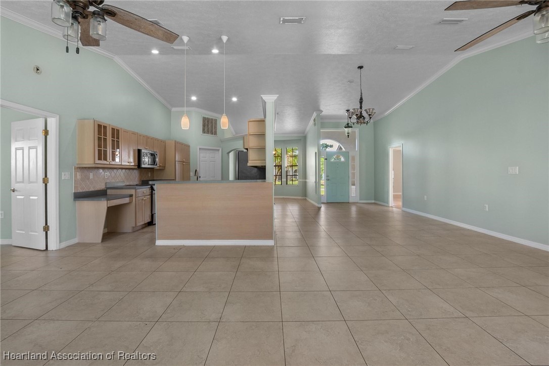 2225 Jackson Drive