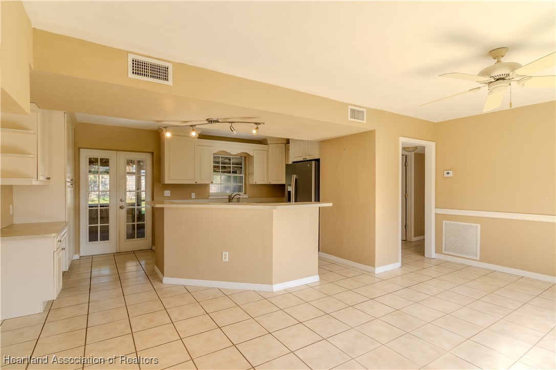 1803 Lagrange Avenue