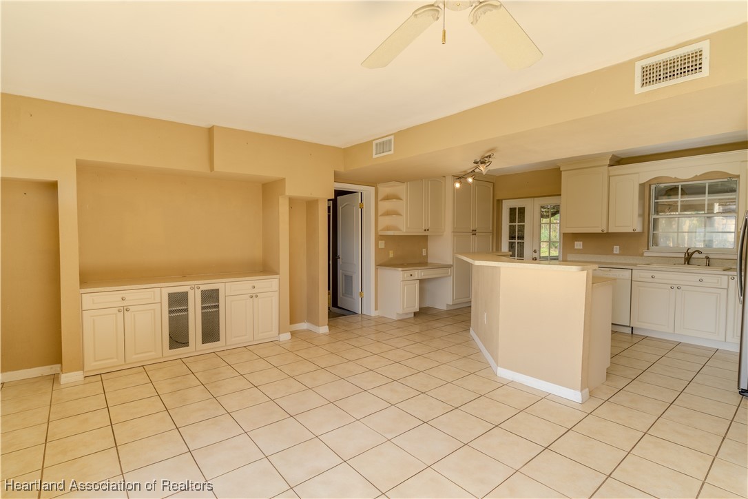 1803 Lagrange Avenue