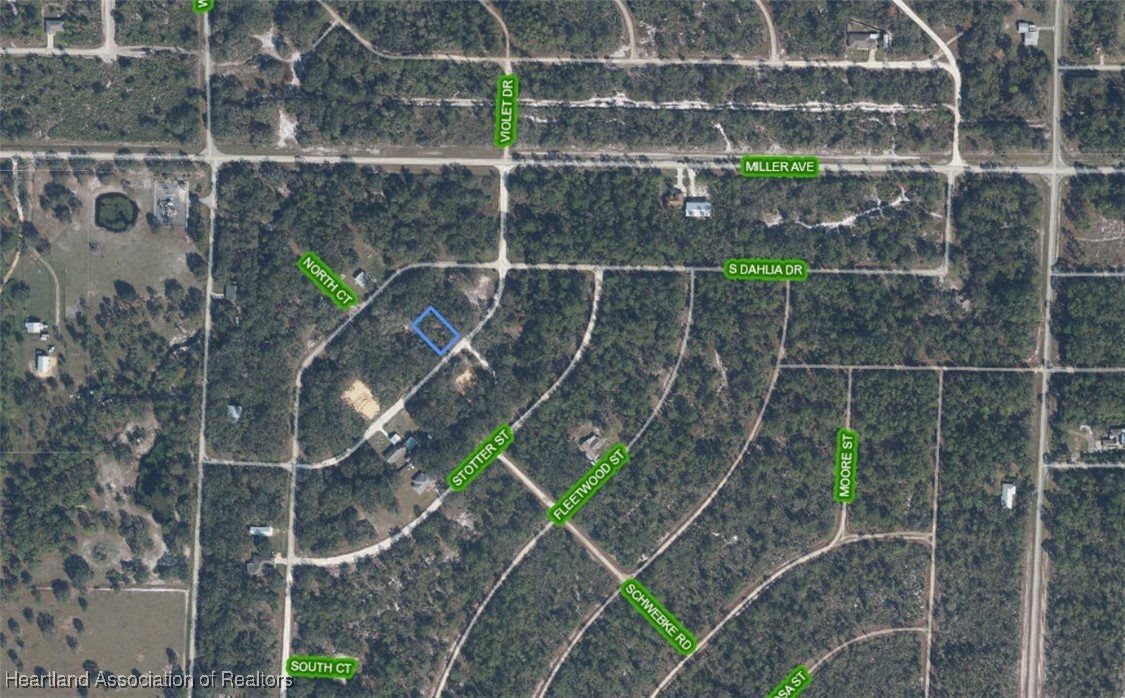 852 Violet Drive
