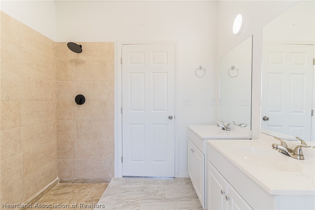 1403 Bittersweet Street