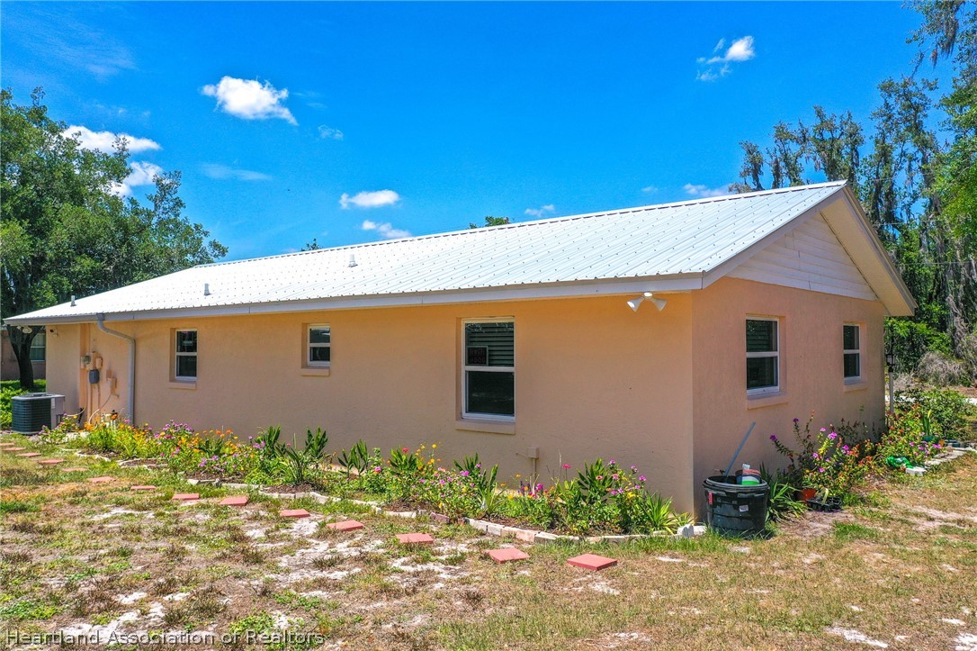 3127 Haddock Drive