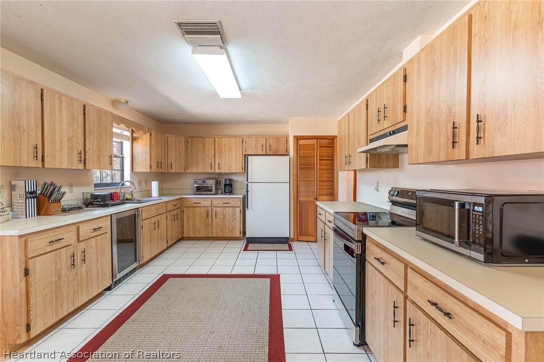 3117 Glacier Avenue