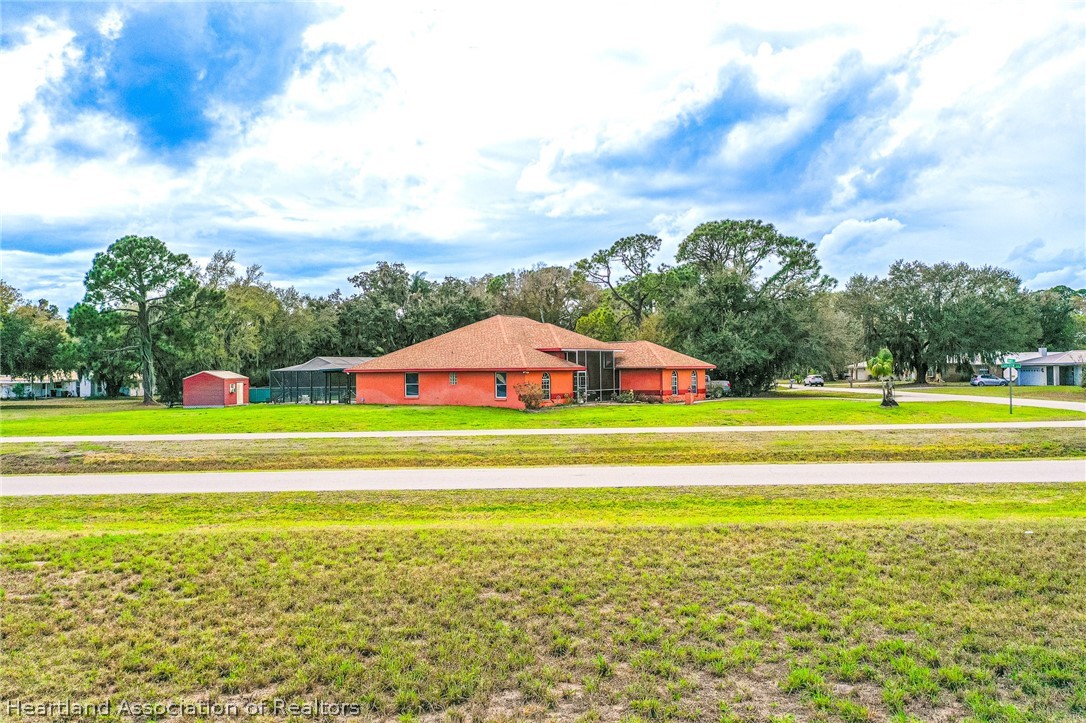 5900 Thunder Road