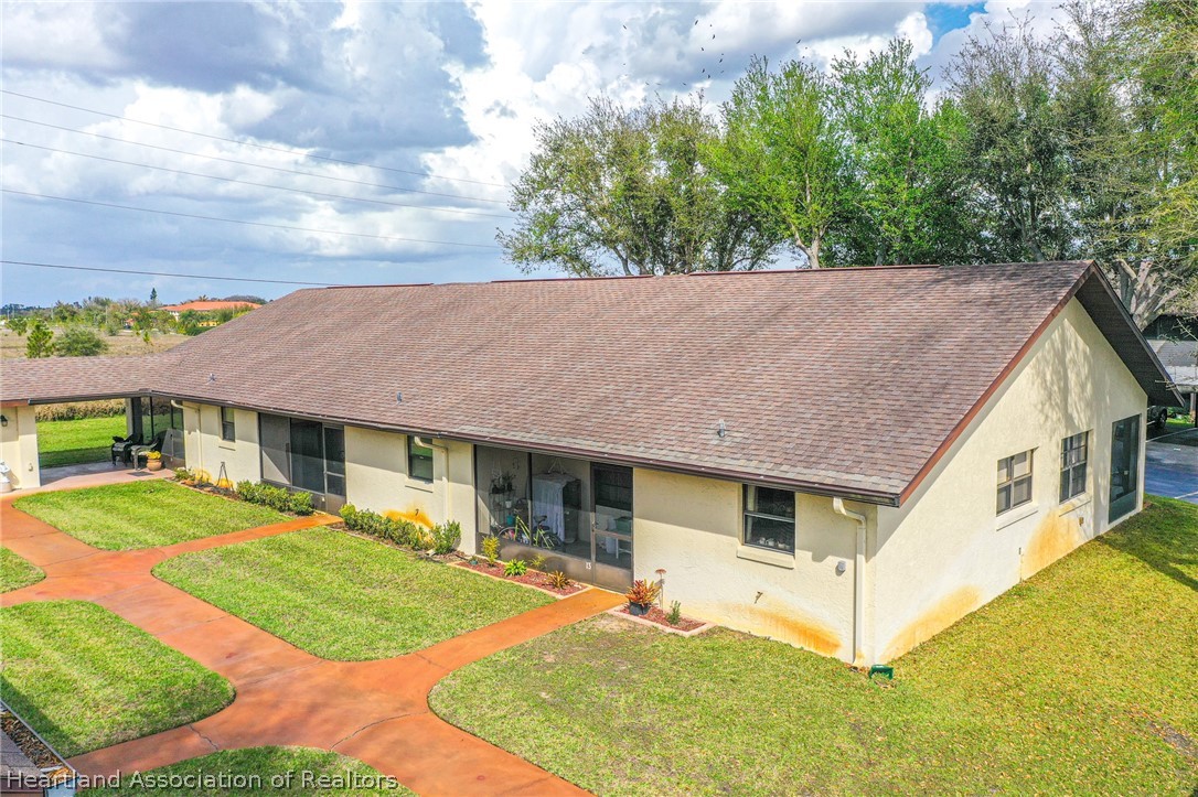 15 Charlton Drive