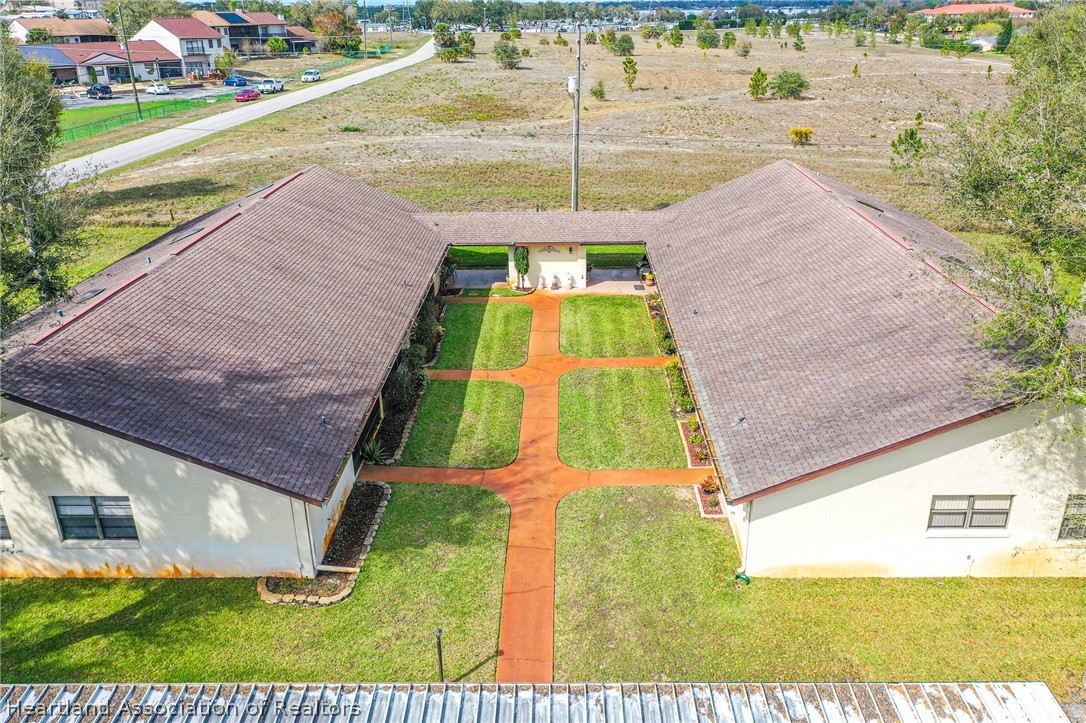 15 Charlton Drive