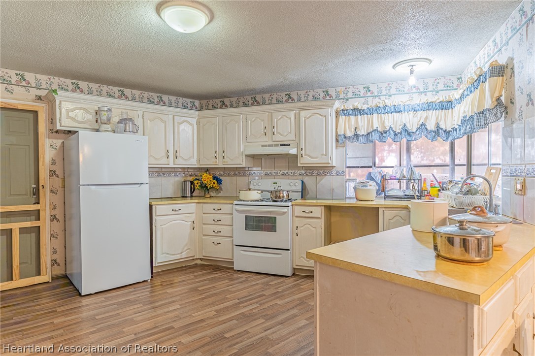 1318 Deer Park Court