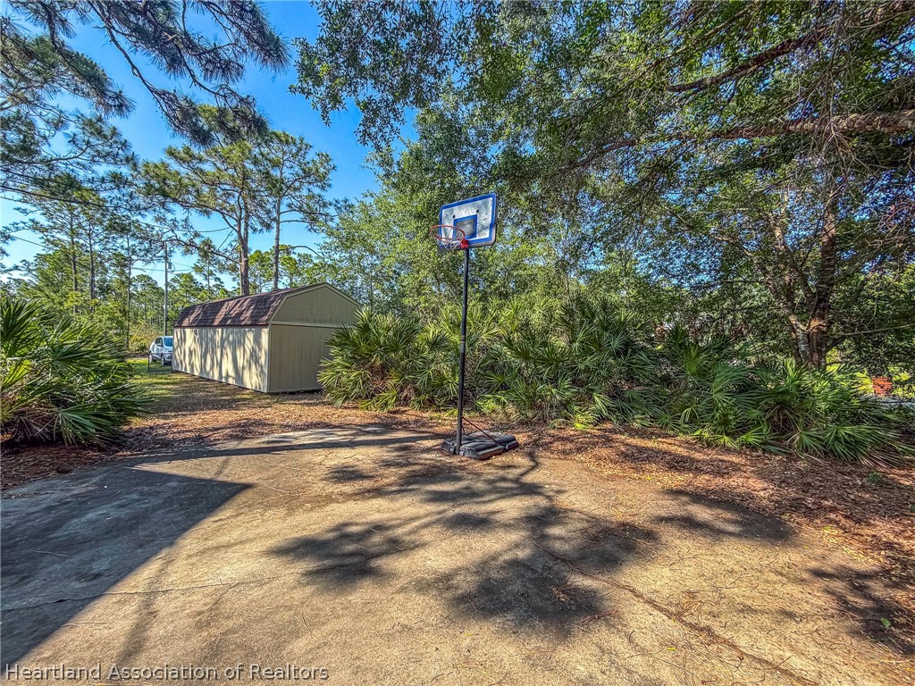 1019 Dearing Street