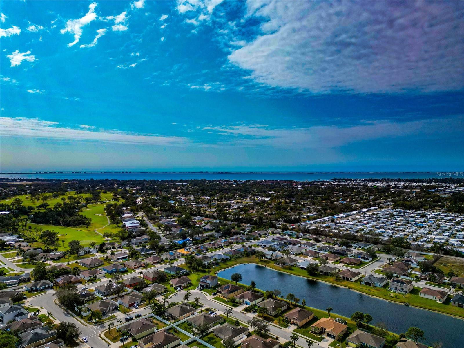 363 64TH AVENUE CIR E