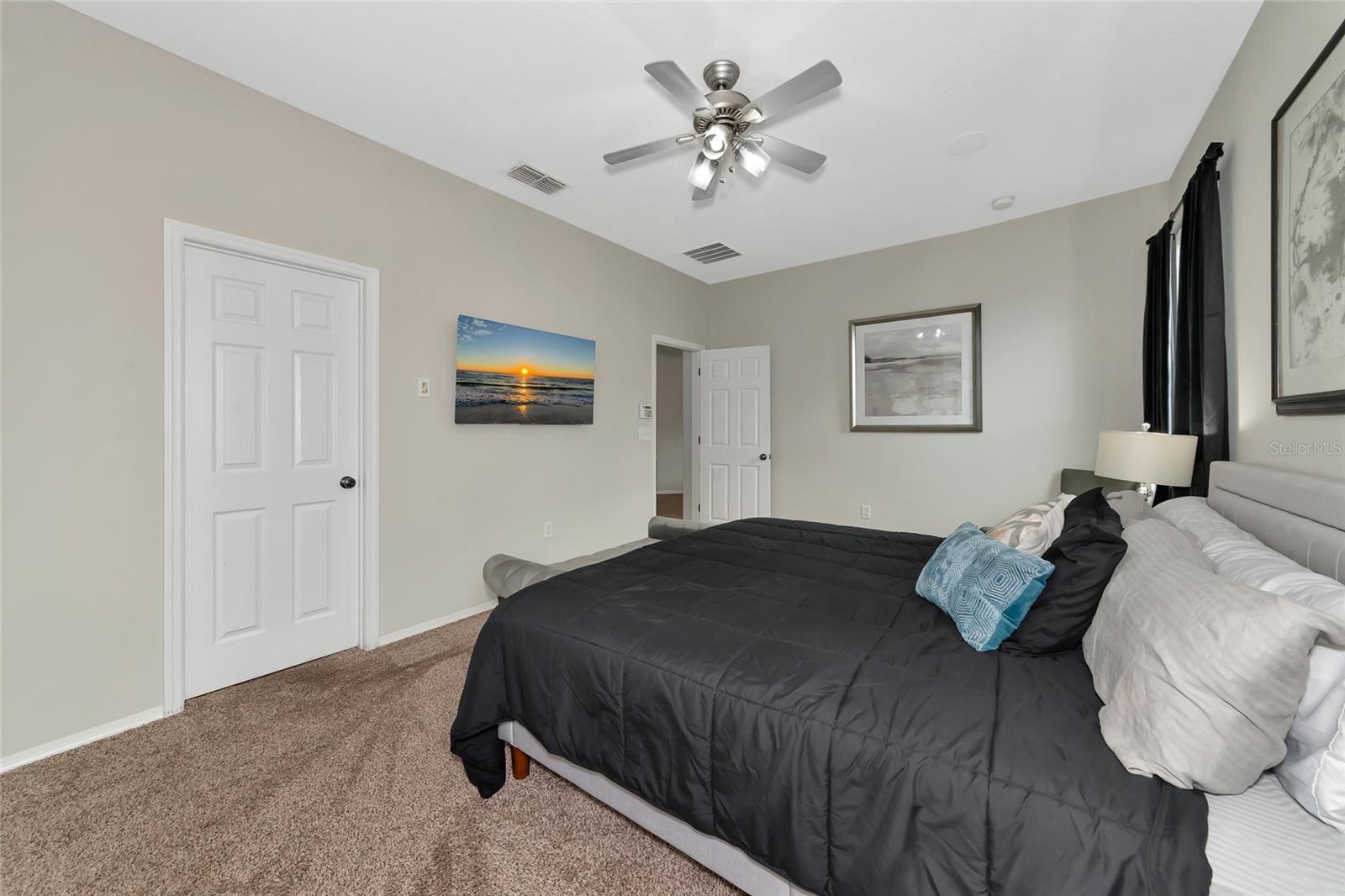 363 64TH AVENUE CIR E