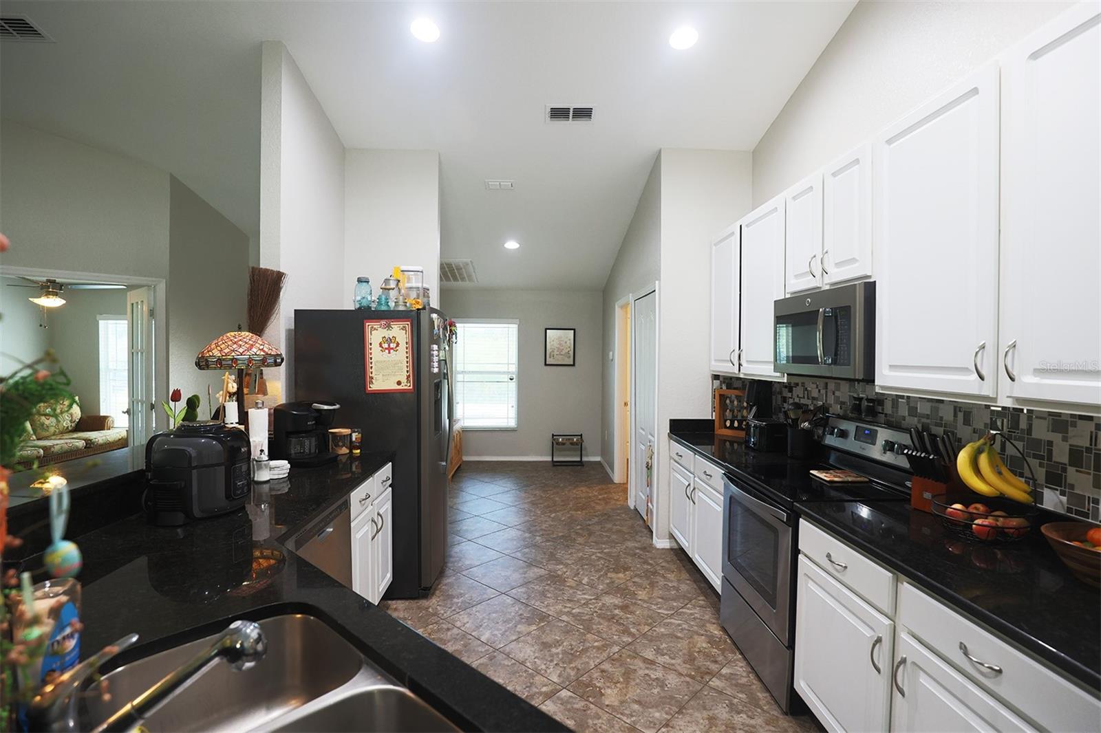 105 MAJESTIC GARDENS CT