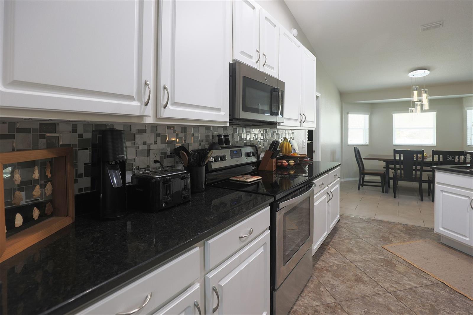 105 MAJESTIC GARDENS CT