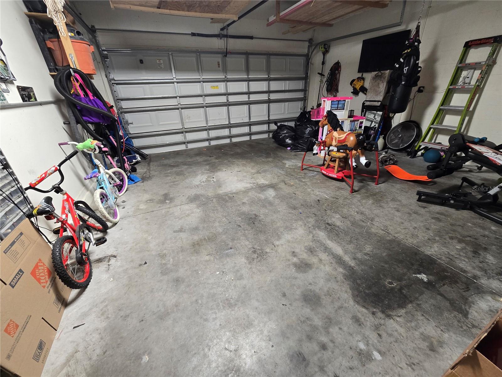 1109 BRENTON MANOR DR