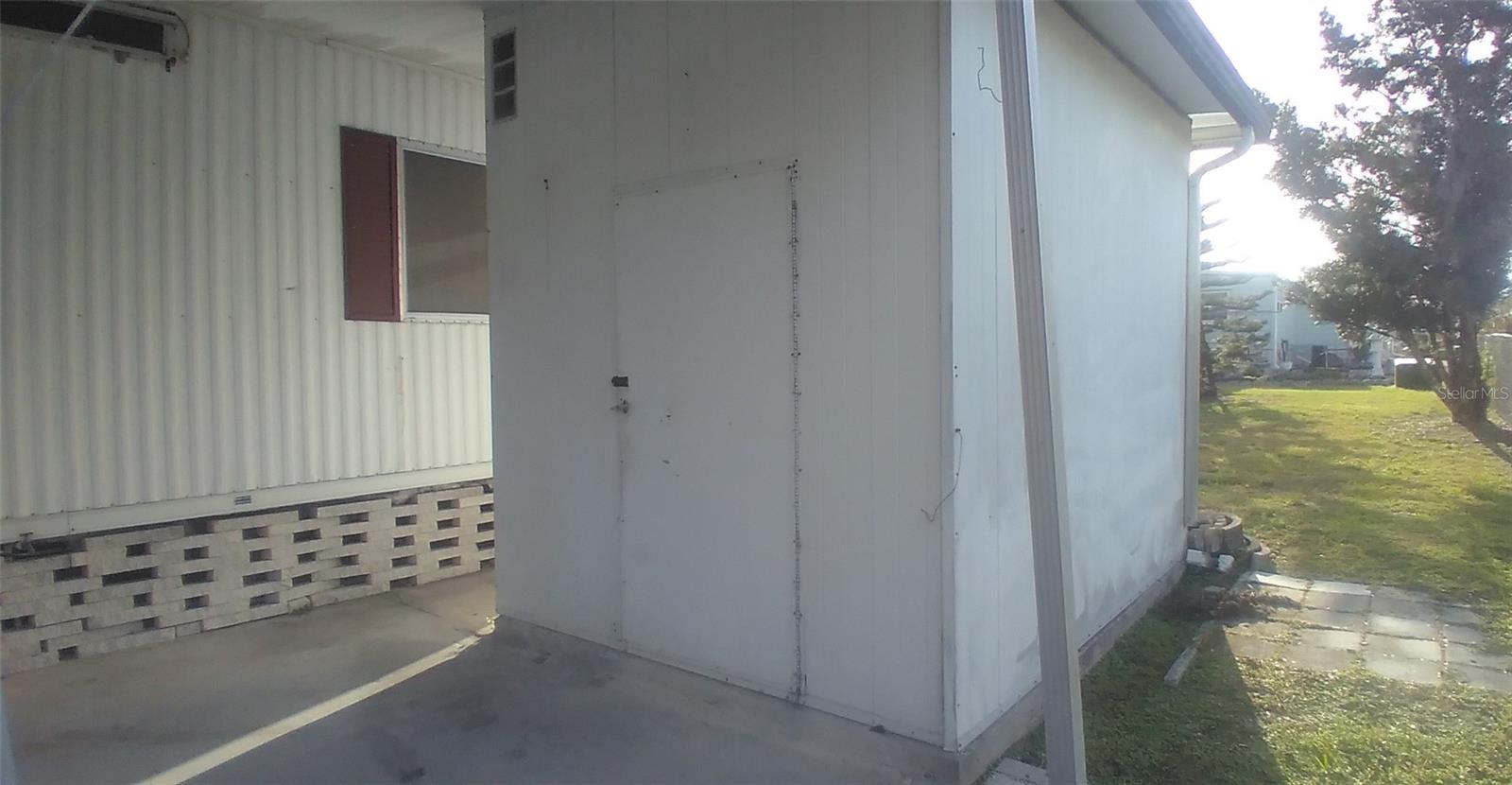 1610 REYNOLDS RD #239