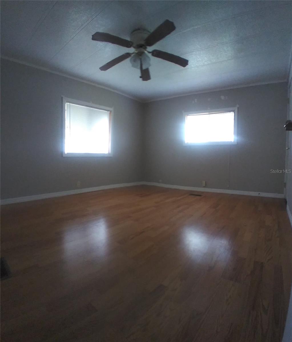 1610 REYNOLDS RD #239