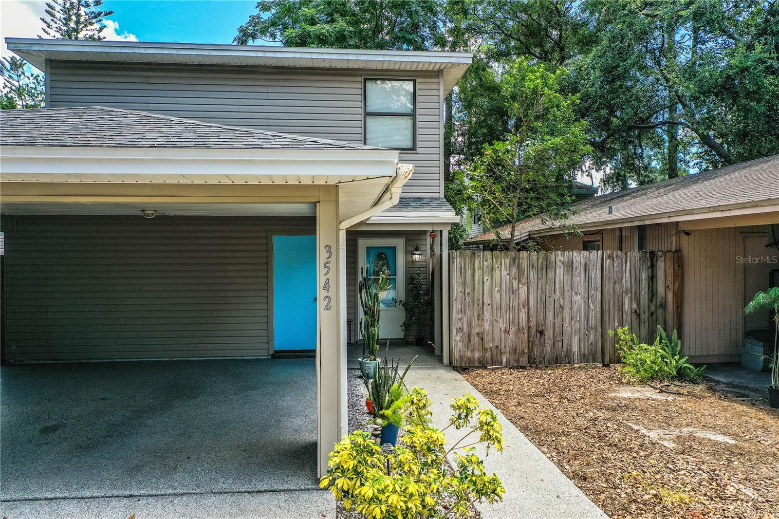 3542 RAINTREE CT
