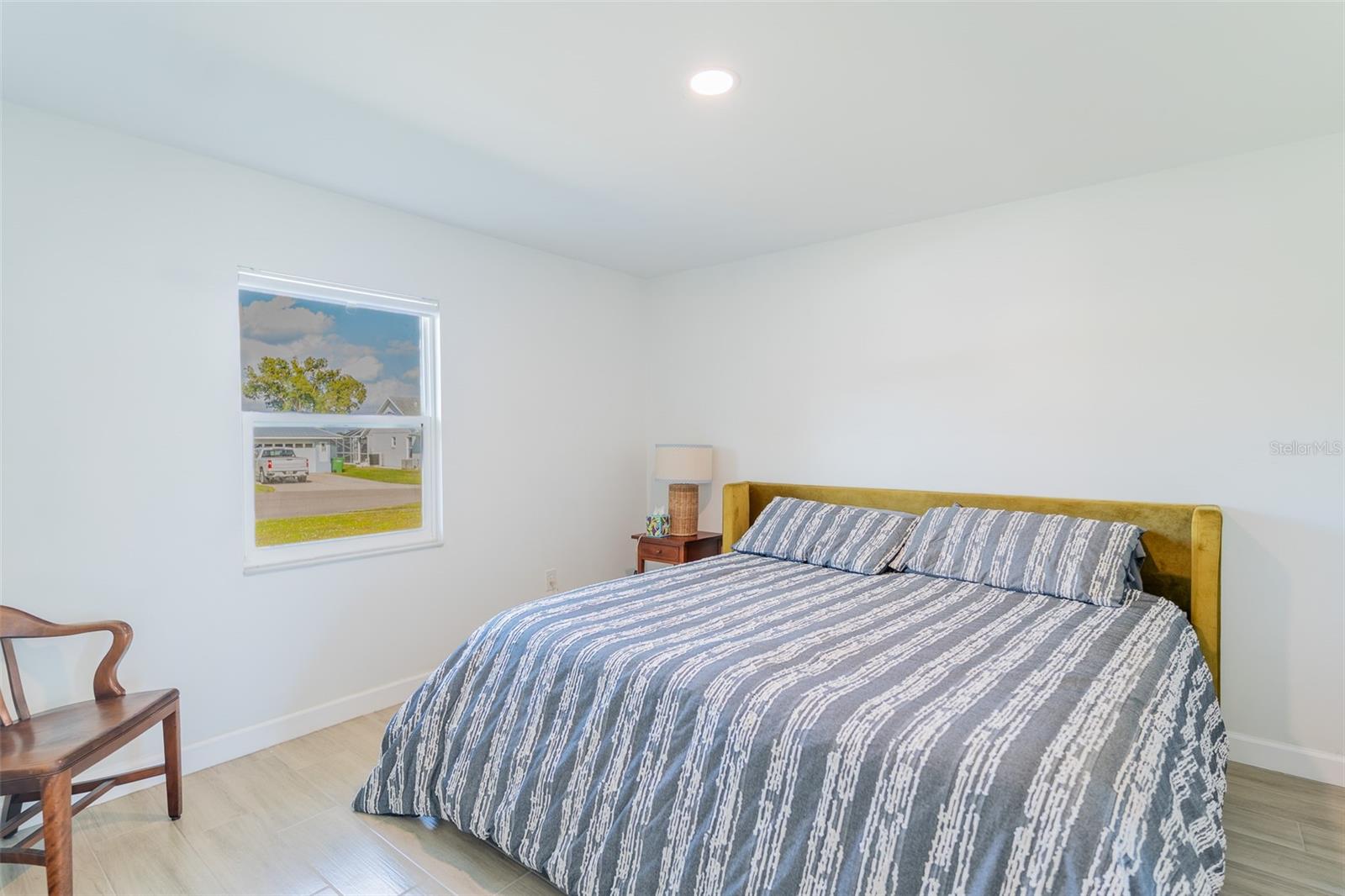 2319 W CANNON TER NW #1