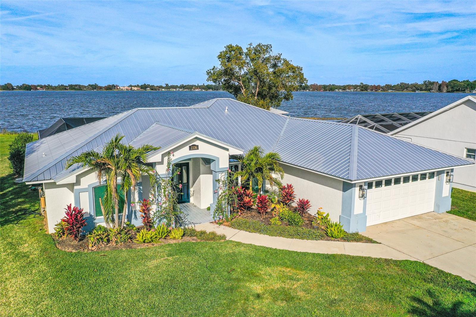 2336 W CANNON TER NW