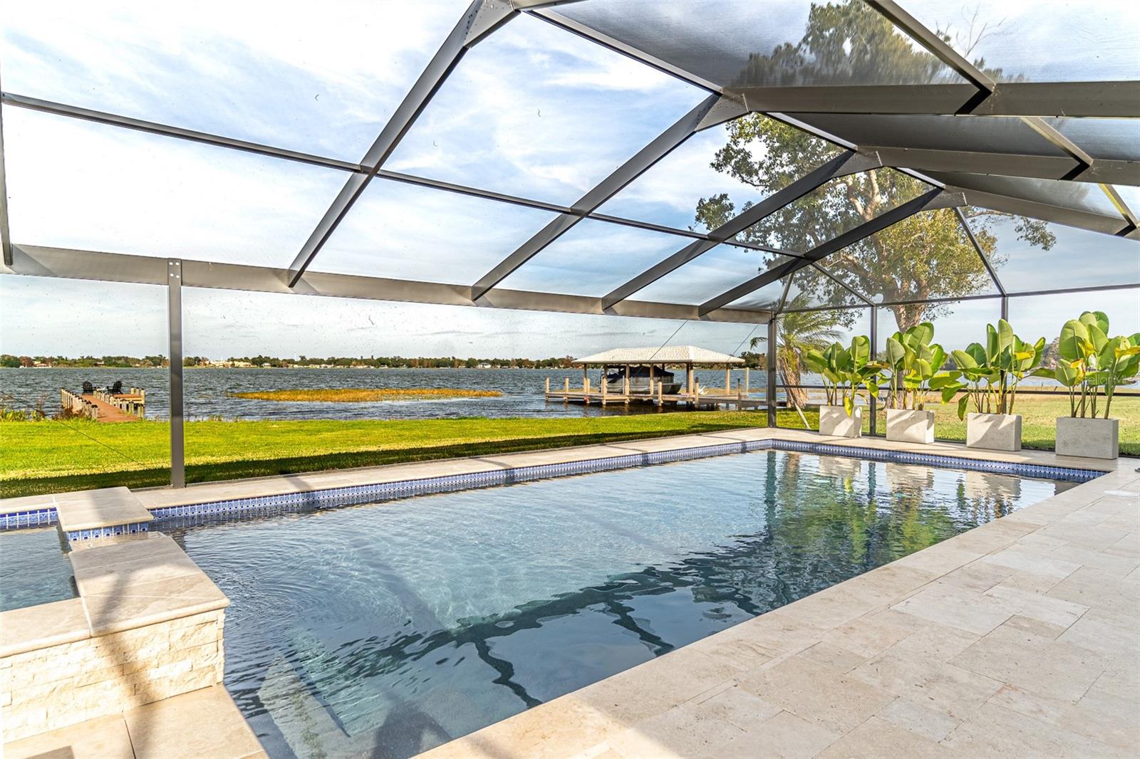 2336 W CANNON TER NW