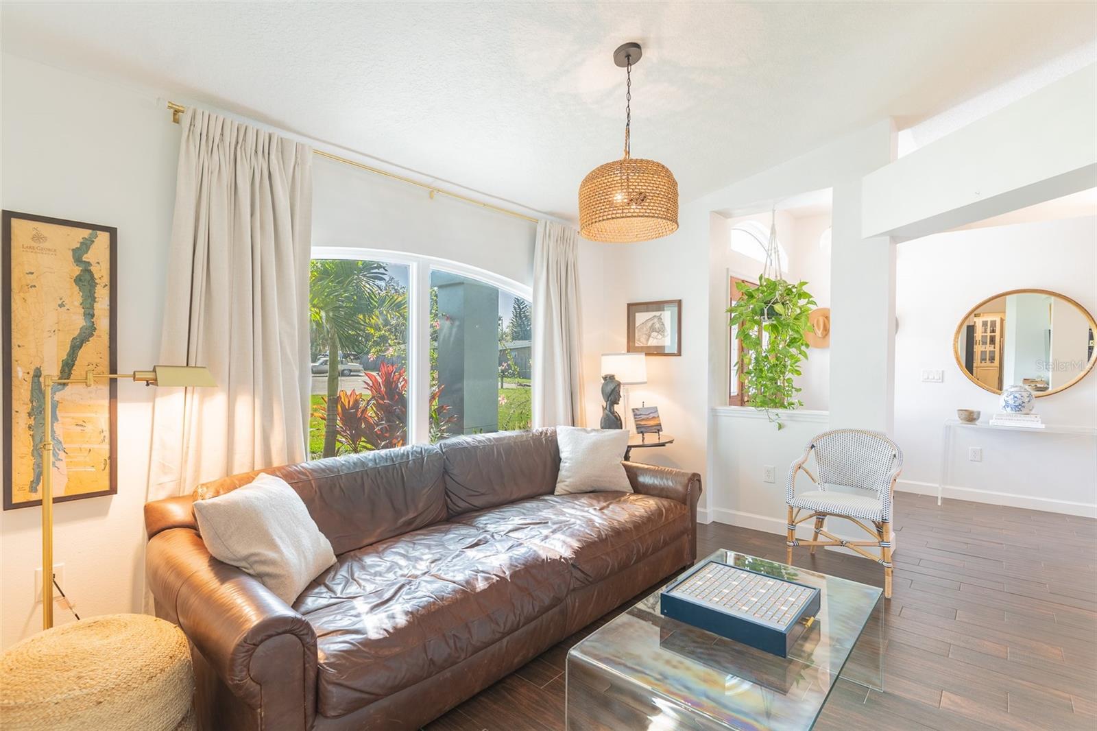 2336 W CANNON TER NW