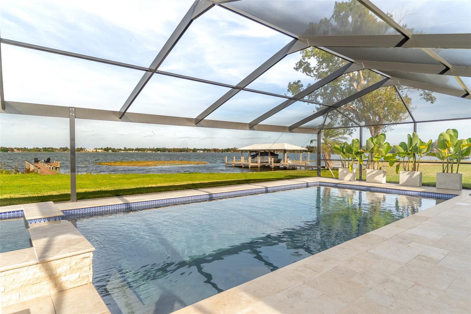 2336 W CANNON TER NW