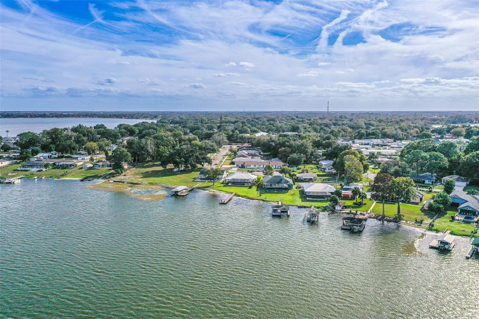 2336 W CANNON TER NW