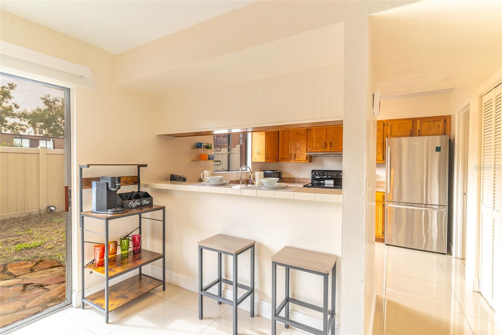 1836 N CRYSTAL LAKE DR #104