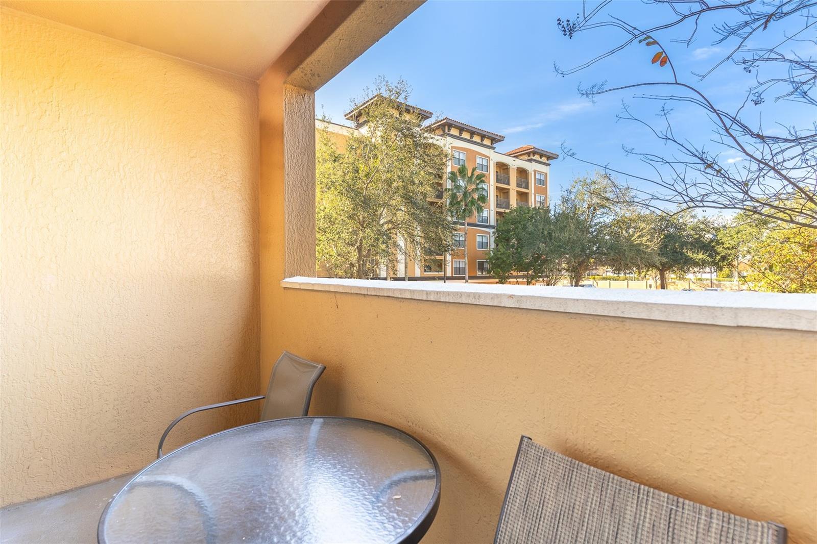 12521 FLORIDAYS RESORT DR #211F