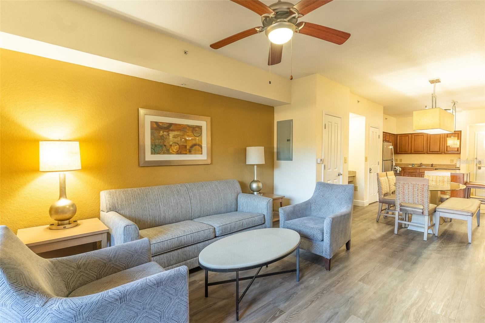 12521 FLORIDAYS RESORT DR #211F