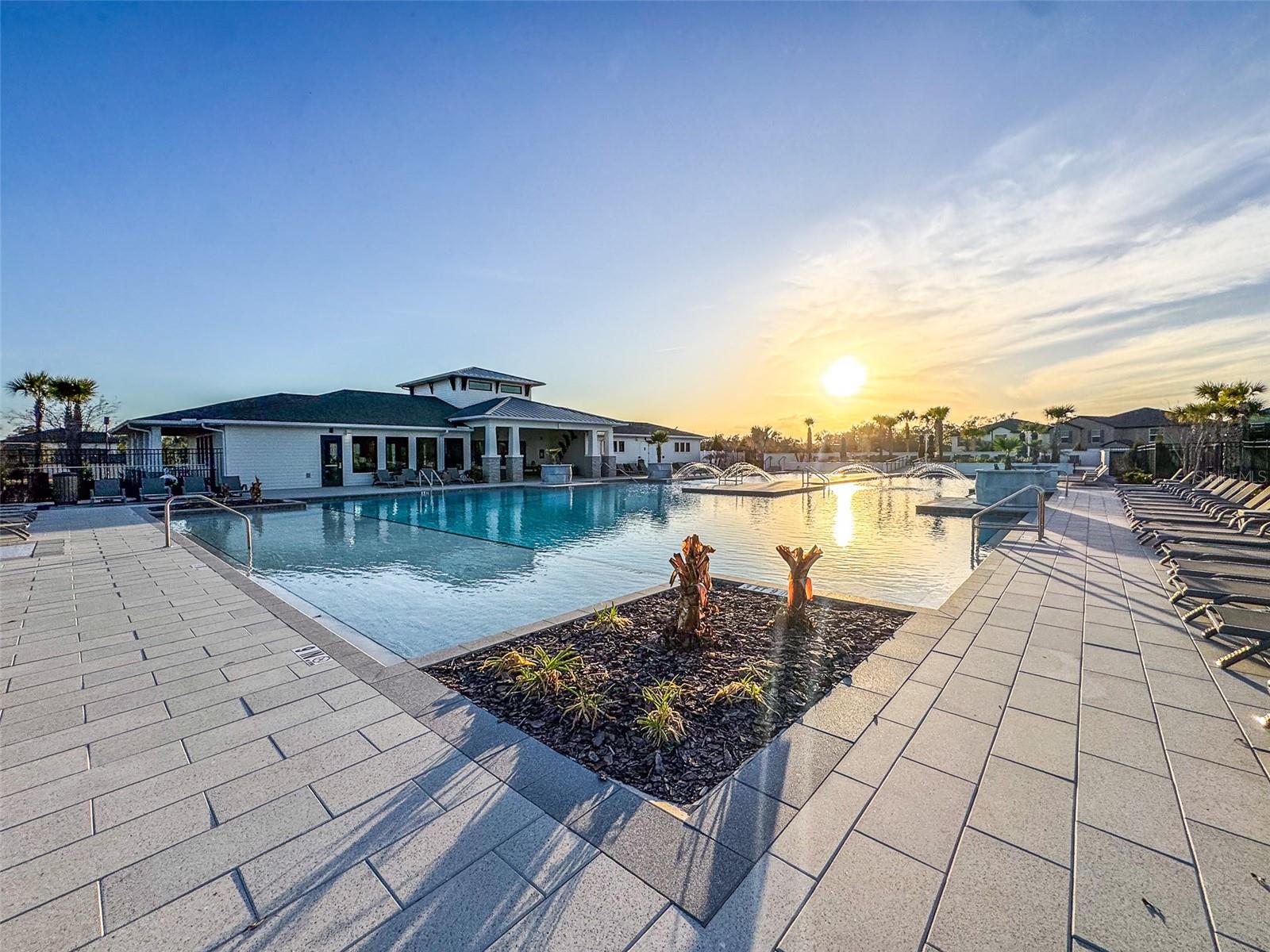 7014 RIPPLE POND LOOP