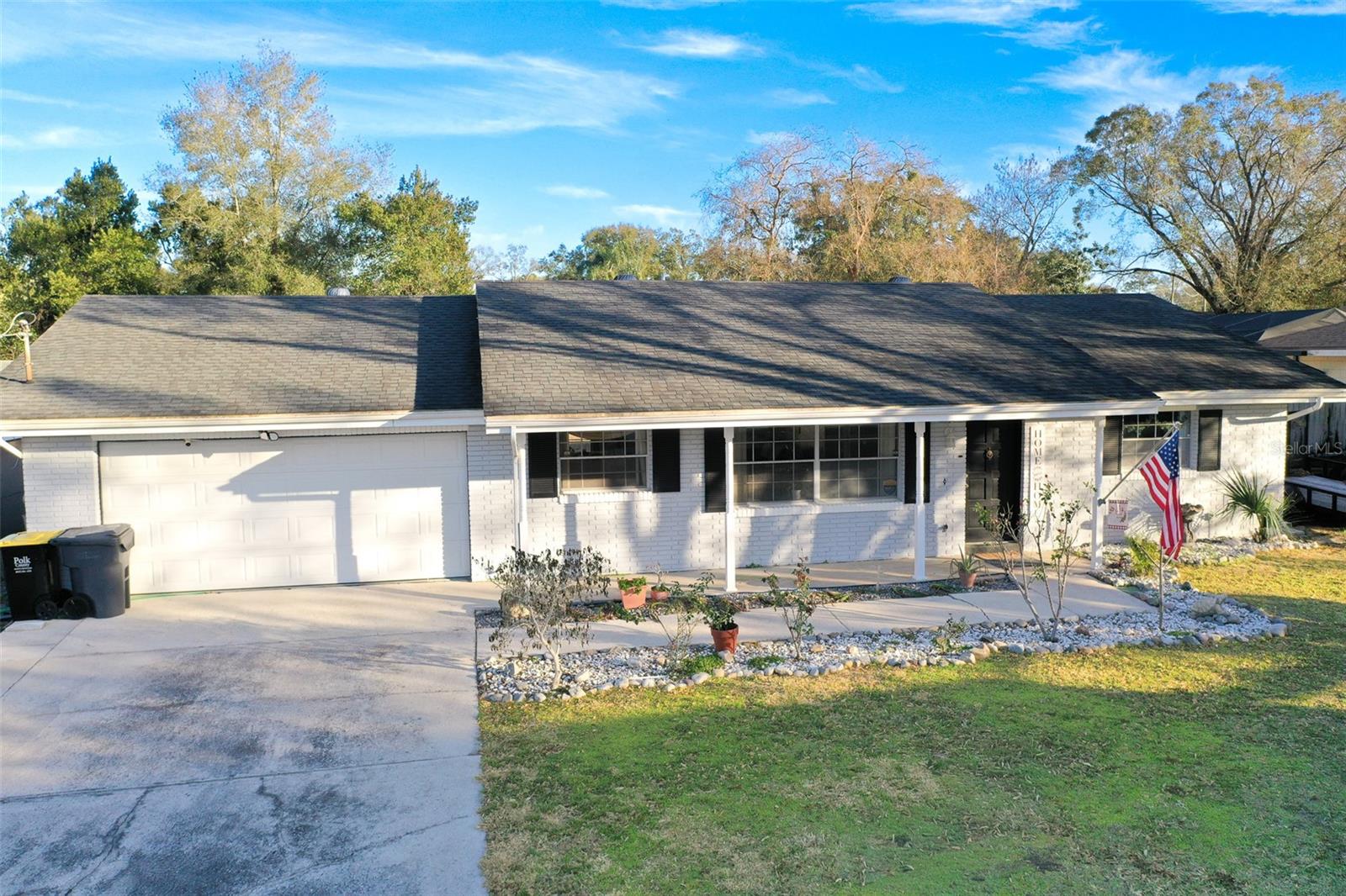 250 VOLUSIA DR