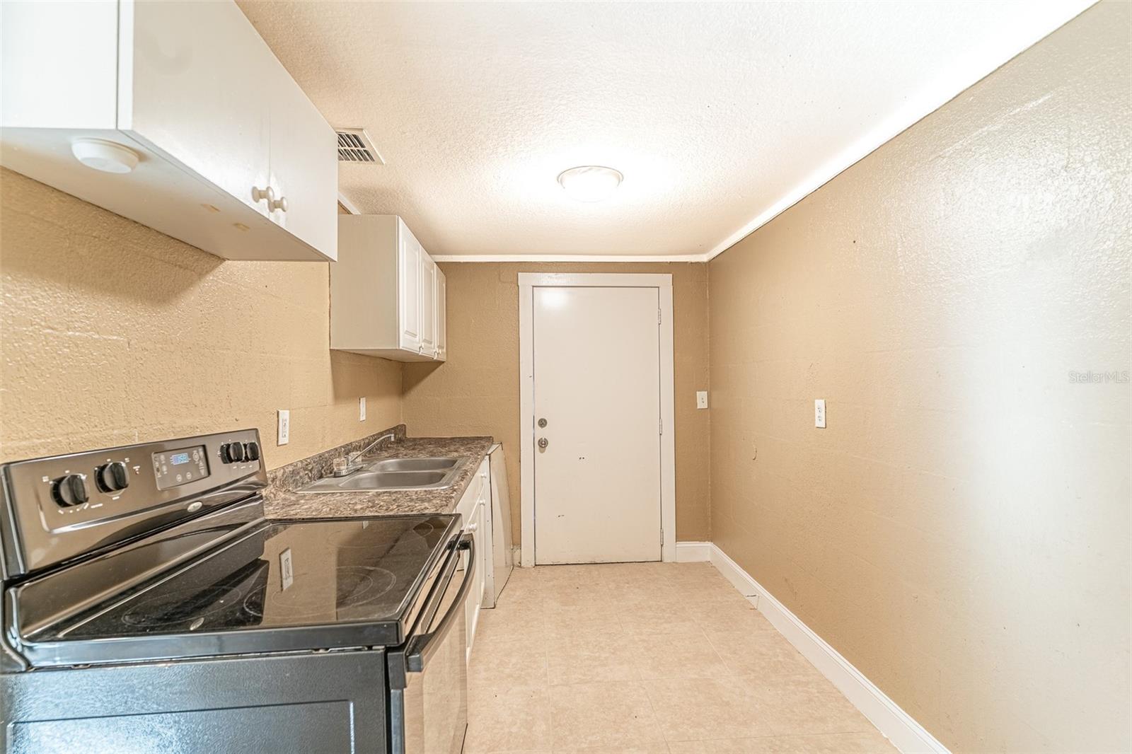 116 E NORTHSIDE DR #1